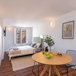 Apartment Design Suites Bcn Old Town, Barcelona