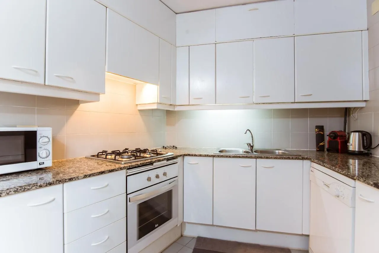 Two Bedroom Townhouse Within 10Min Walk From Beach Barcelona 0*,  España